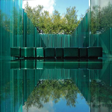 Les Cols Pavellons Pension Olot Buitenkant foto